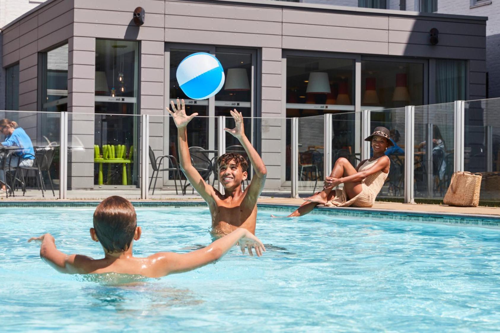 Holiday Suites Zeebrugge Exterior photo