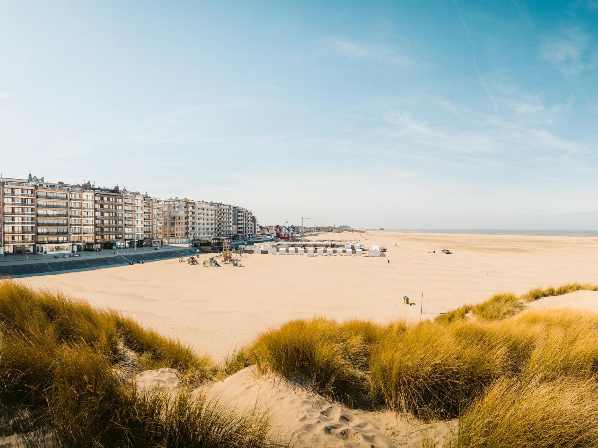 Holiday Suites Zeebrugge Exterior photo