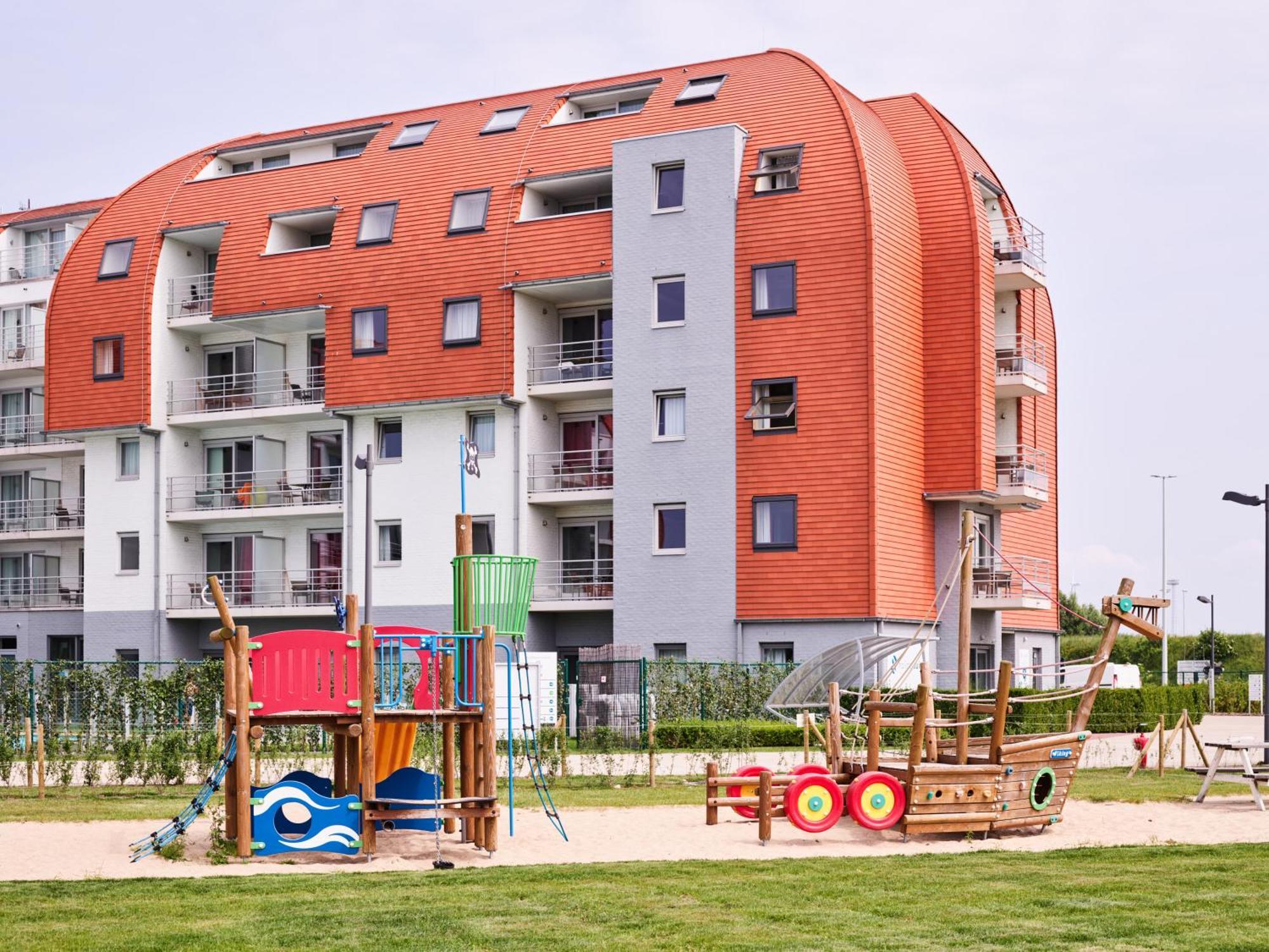 Holiday Suites Zeebrugge Exterior photo