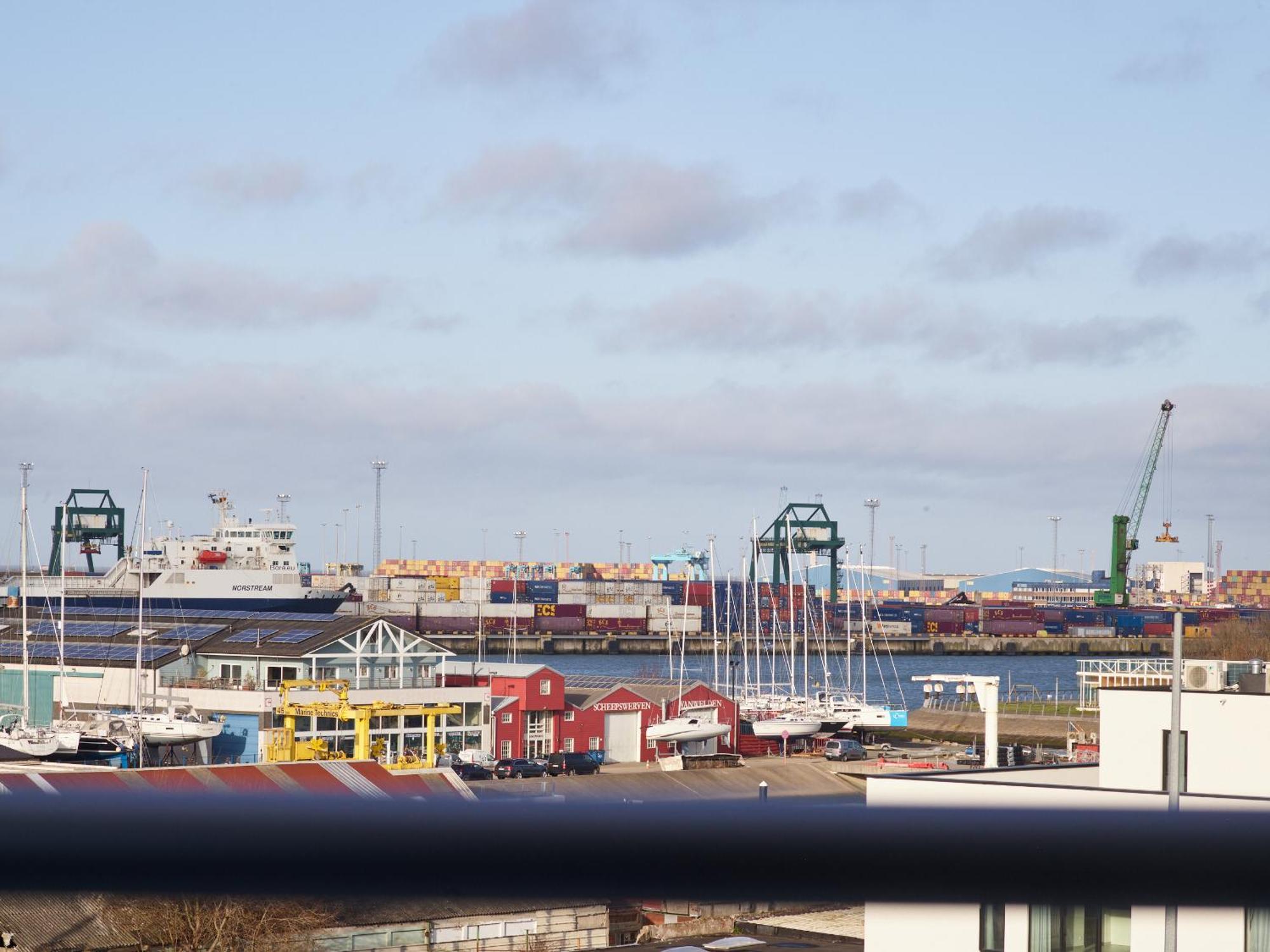 Holiday Suites Zeebrugge Exterior photo